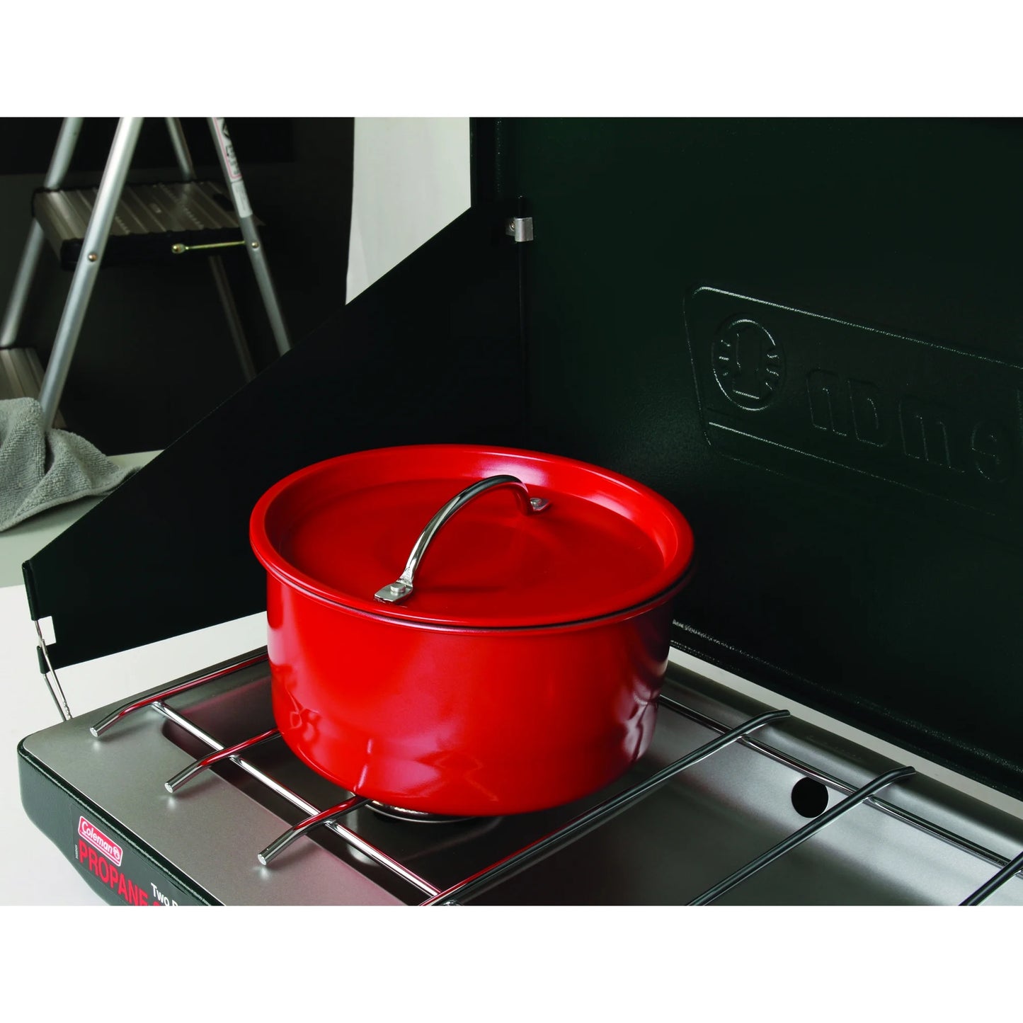 Coleman Matchlight 2-Burner Propane Stove, 10,000 BTU, Black